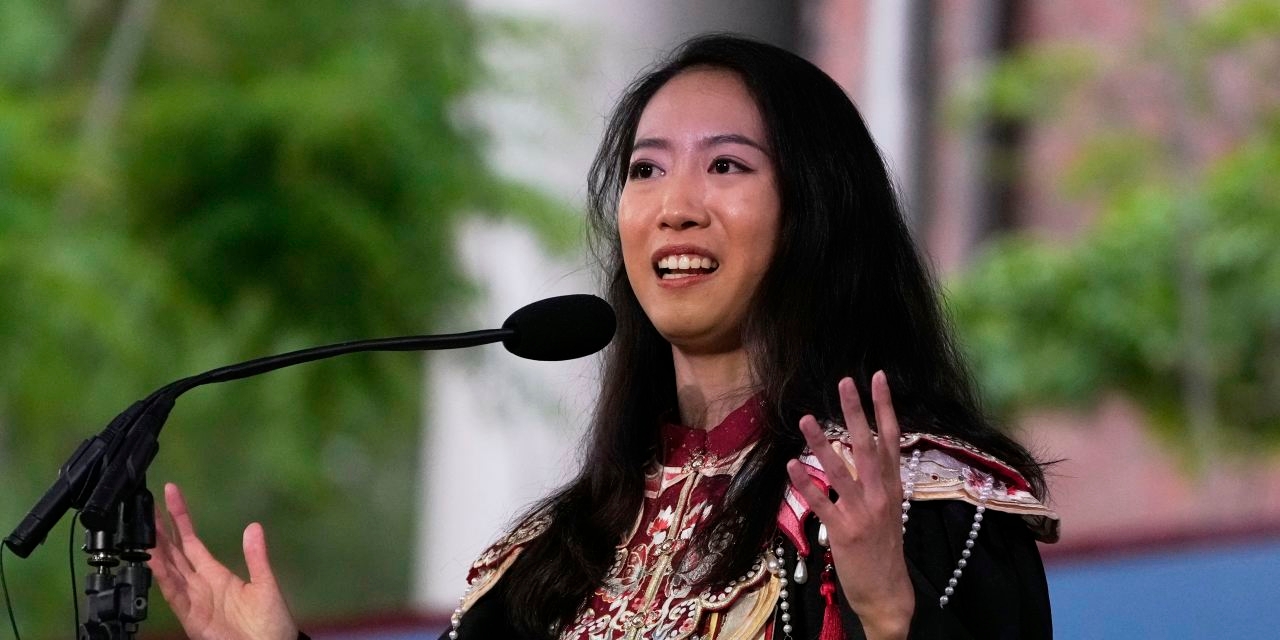 Chinese Student Trolled Over ‘Humanity' Speech at Harvard