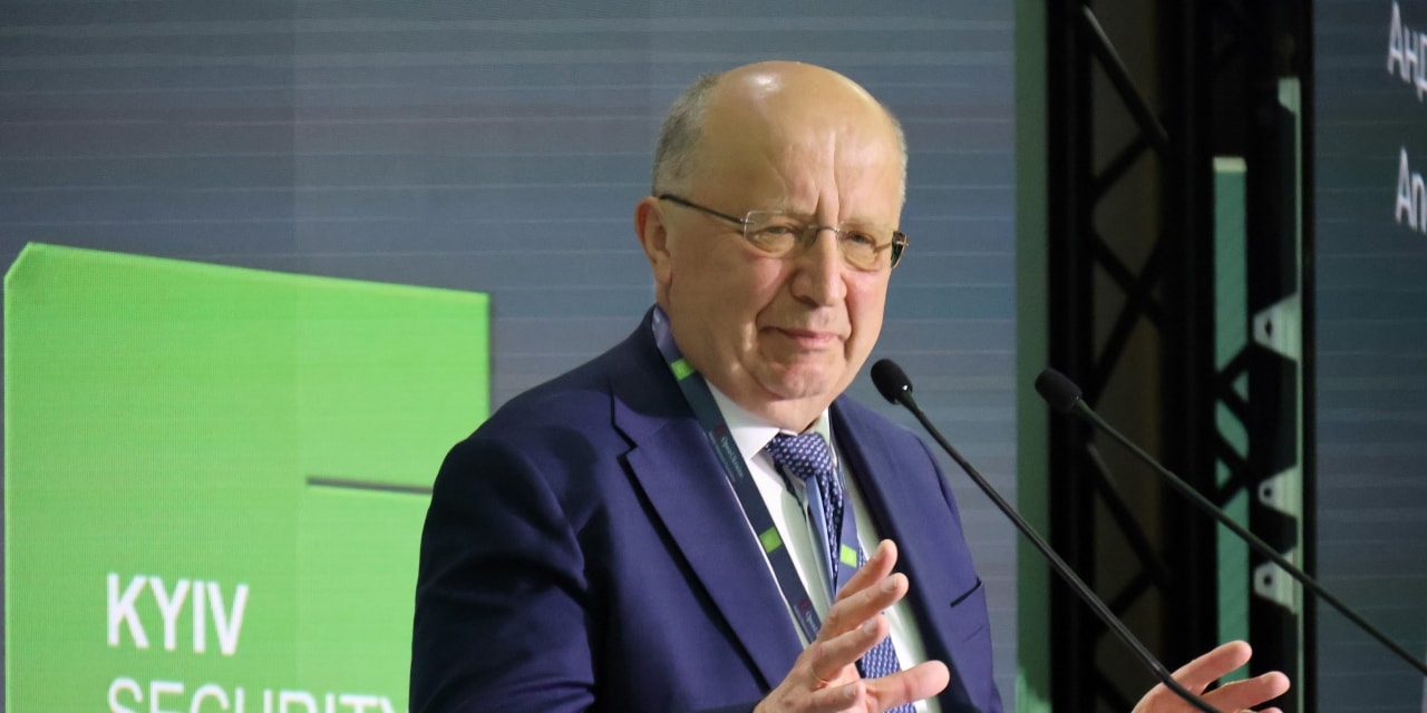 European Official: ‘Keep Calm and Carry On' After Trump Trade Threat