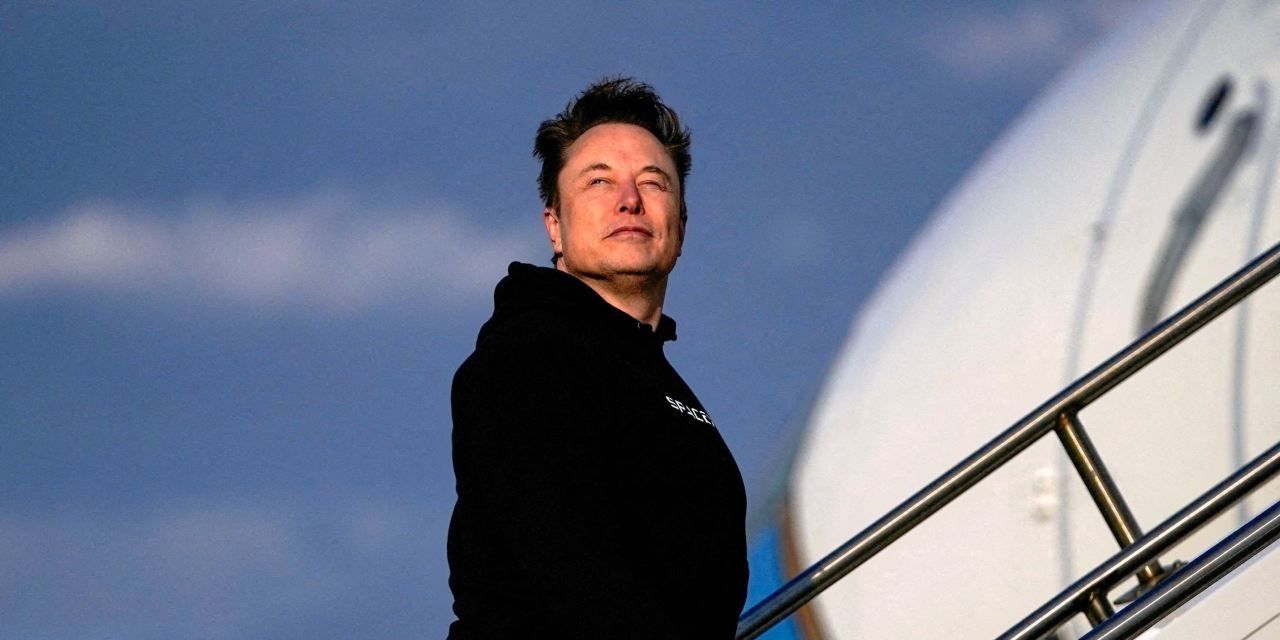 U.S. Agencies Tracked Foreigners Traveling to See Musk