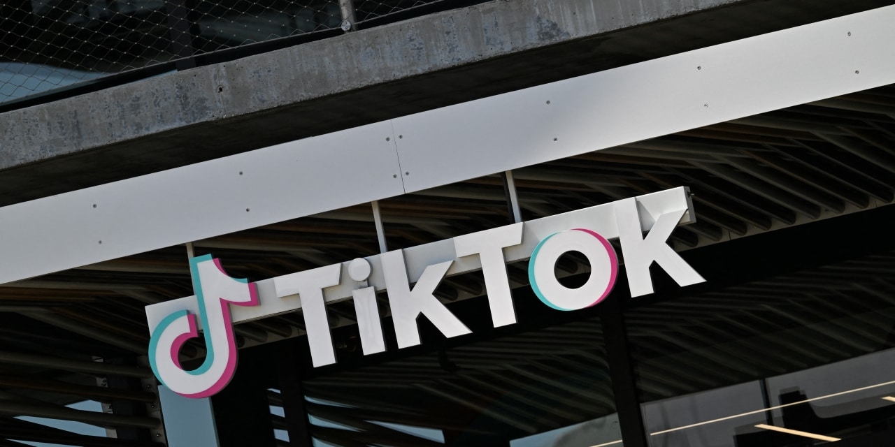 Trump Planning to Extend TikTok Deadline—Again