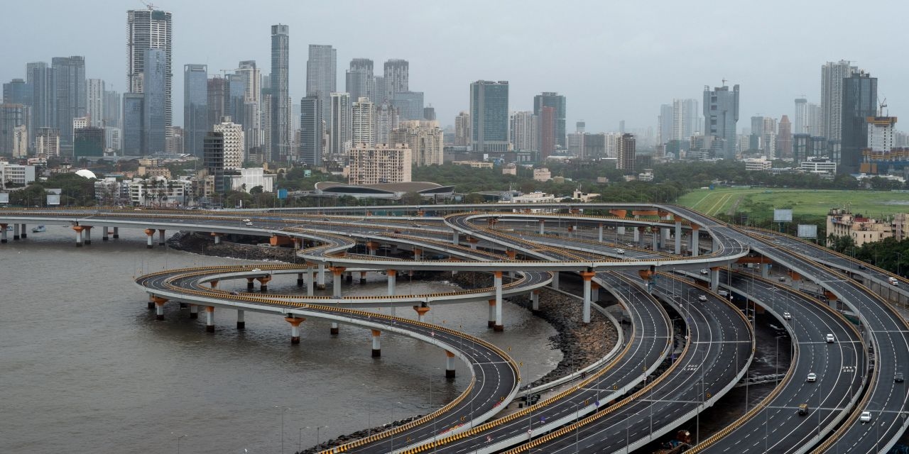 India's Economy Faces Bumpy Road in Face of Steep Trump Tariff