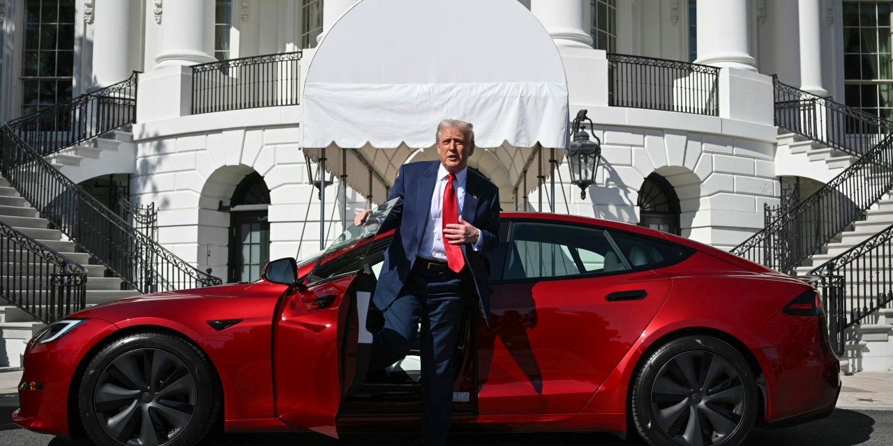 Trump Is Considering Getting Rid of His Red Tesla