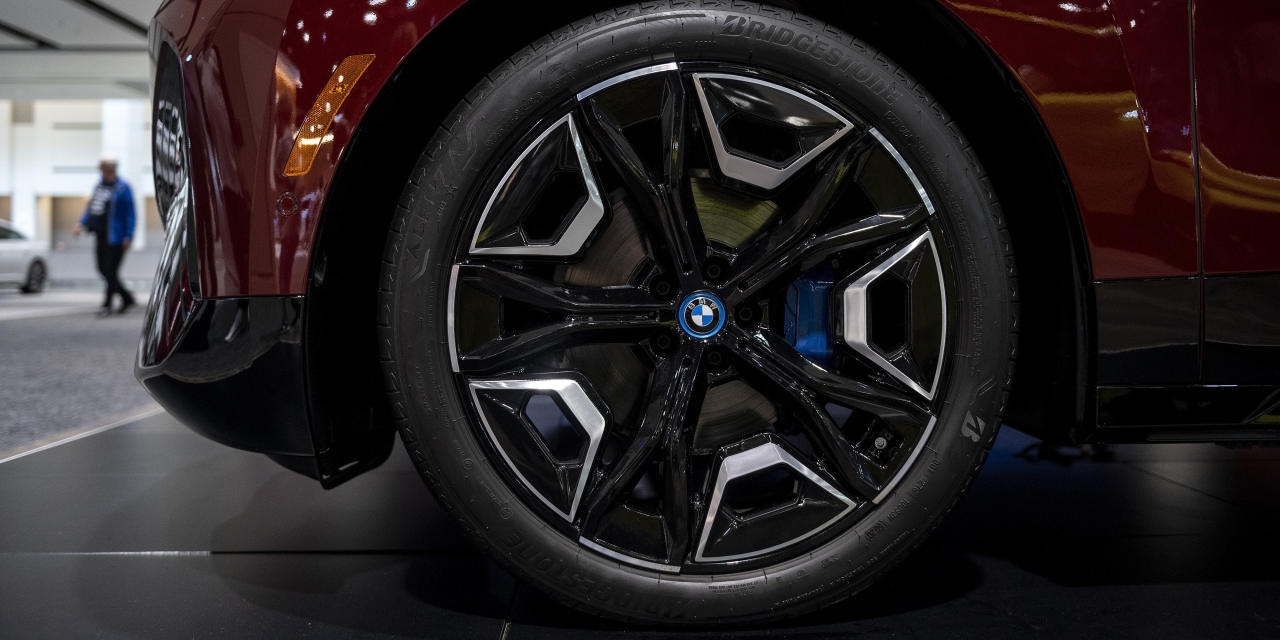Car Stocks Accelerate on U.S.-China Truce