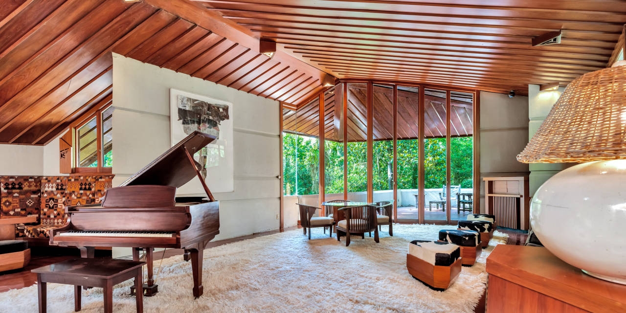 He Saved a Historic Frank Lloyd Wright. His Latest Project: Finding a Buyer for It