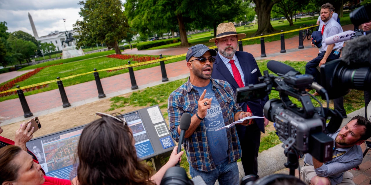 Extremist's Advice for ‘No Kings' Protests: ‘Shoot a Couple, the Rest Will Go Home '