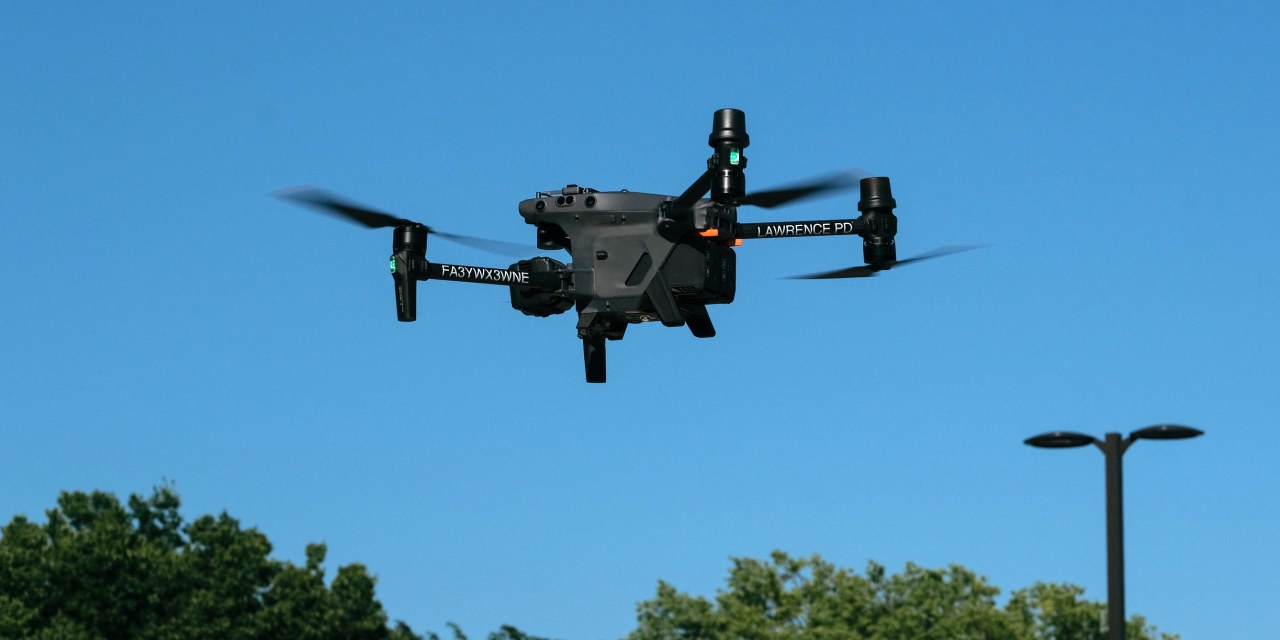 Trump Orders Slashing Restrictions on Drone Use in U.S.