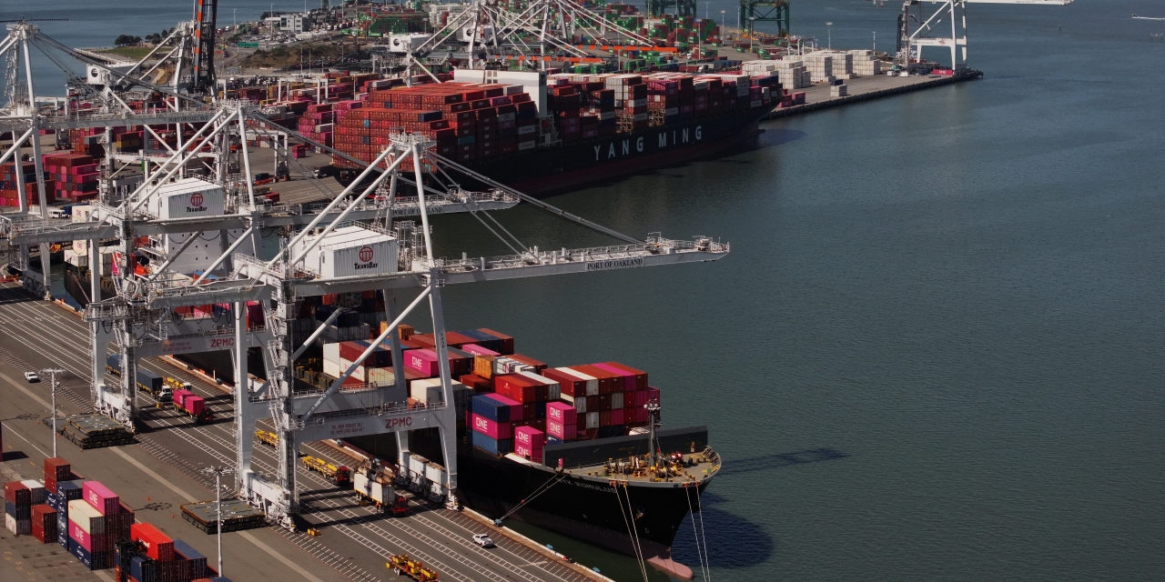 Global Markets Mixed as Investors Digest Tariff Impact on Earnings