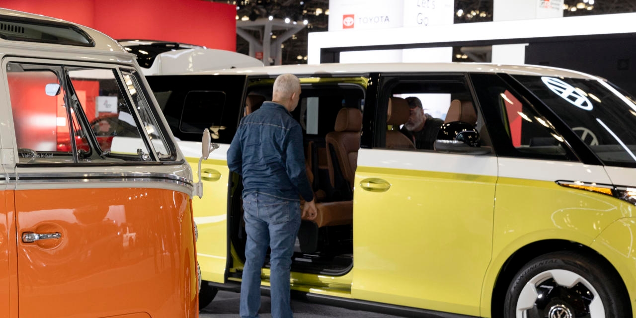 How Volkswagen's Electric Bus Went From American Flagship to Flop