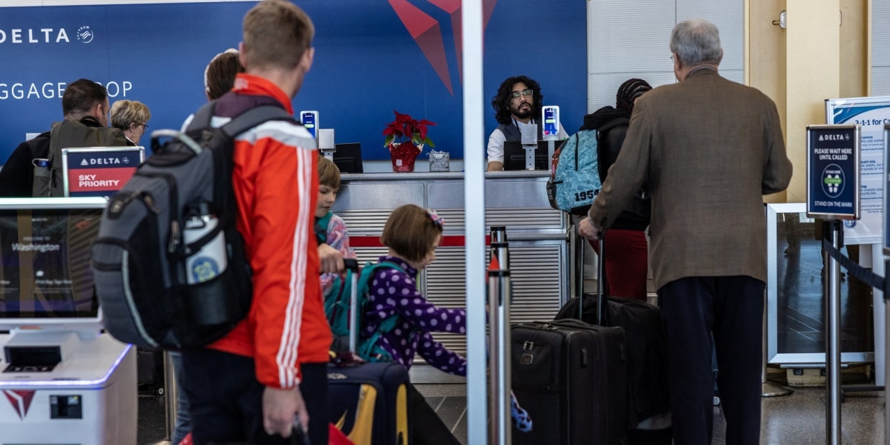 Delta Gets Blowback for Using AI to Set Airfares
