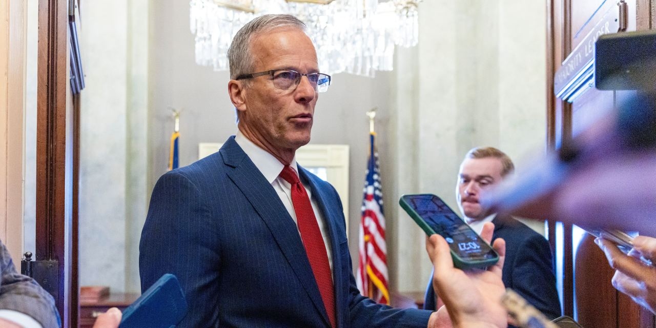 GOP Senators' Competing Demands Risk Pulling Trump Megabill Apart
