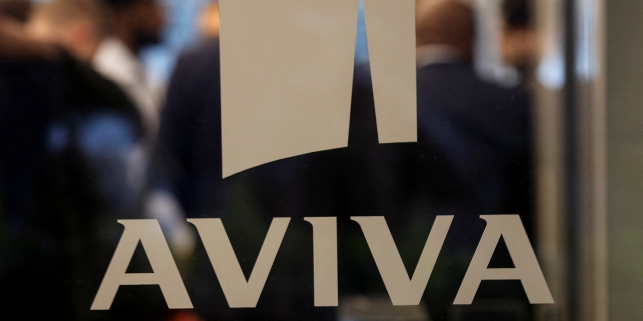 Aviva Sticks With Outlook After Profit Jump
