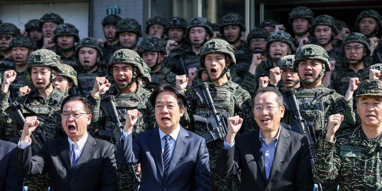 Taiwan's Military Plans New Drone Units in Preparation for Potential China Invasion