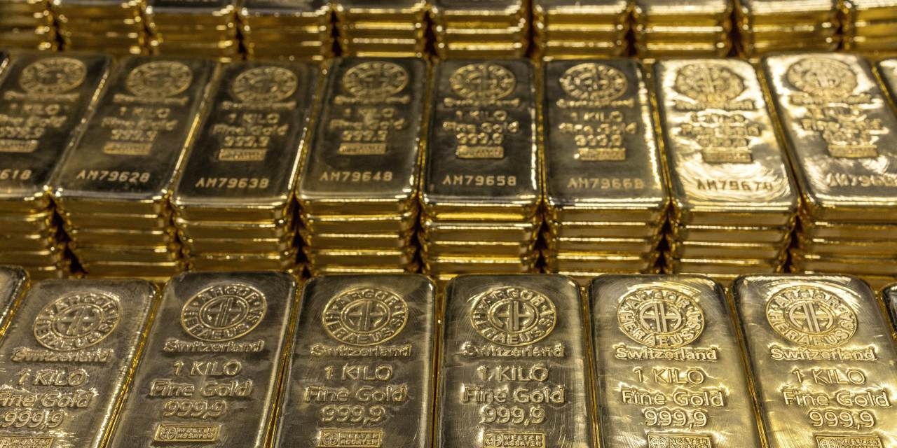Gold Futures Hit Record High After Tariff Report