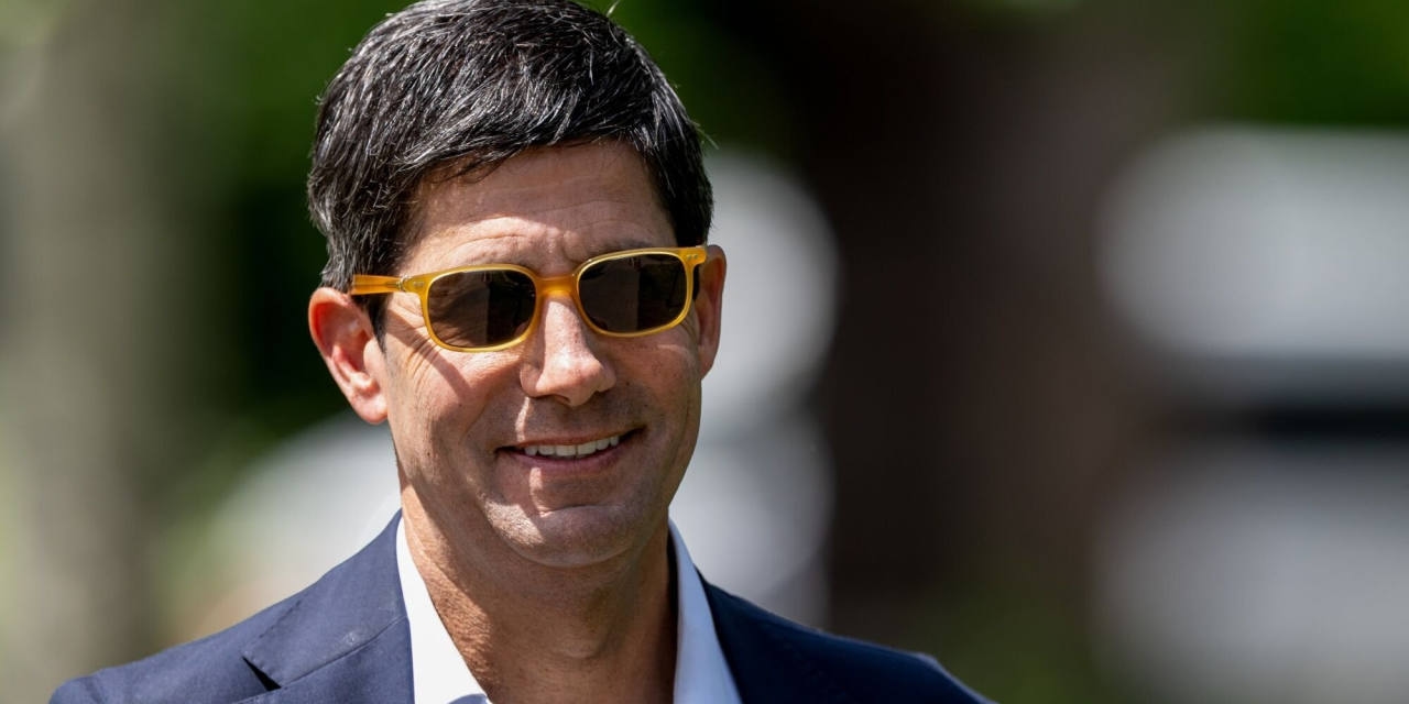 Podcast: Kevin vs. Kevin. Who Will Be the Next Fed Chair?