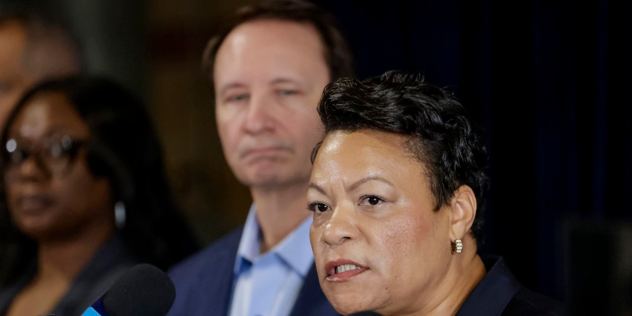 New Orleans Mayor Indicted Over Allegations She Hid Relationship With Bodyguard