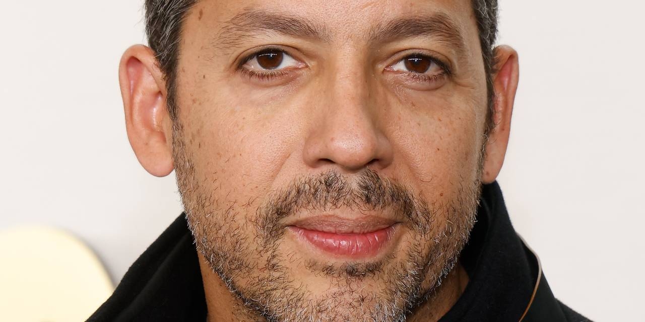 Why Magician David Blaine Fasts for Days Before His Shows