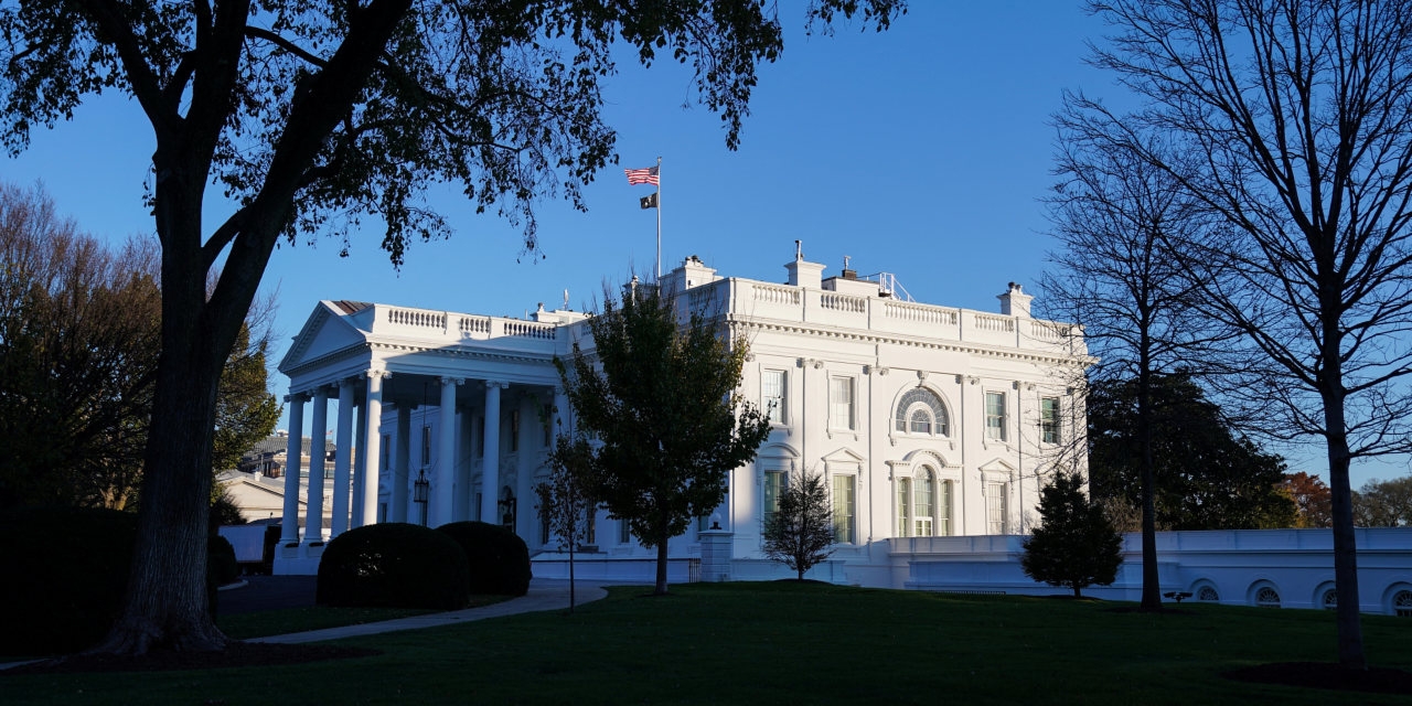 Government Contractors Temper Outlooks as White House Seeks Spending Cuts