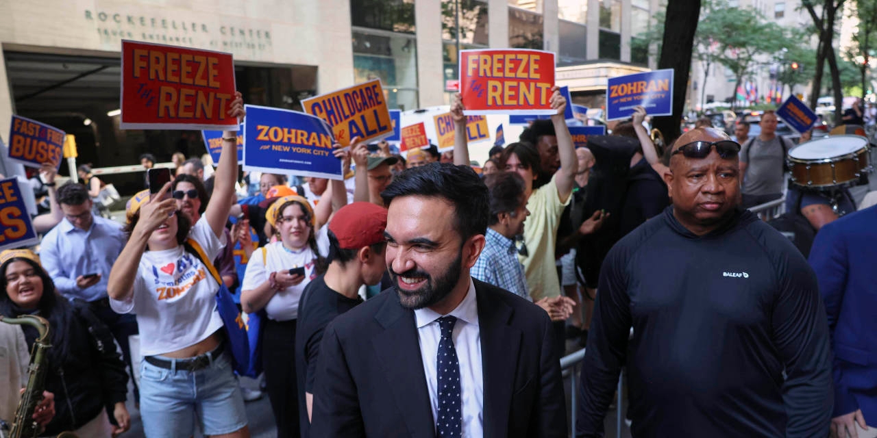 Ocasio-Cortez Endorses Zohran Mamdani for New York City Mayor
