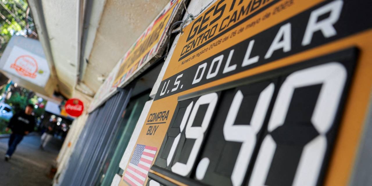 Global Markets Mixed; Dollar Eases as Trump Eyes Fed Chair Change