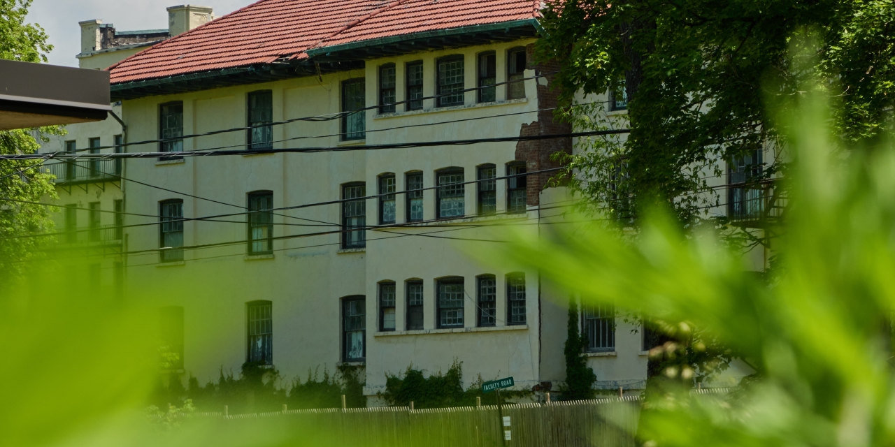 Trump's Old High School Is in Trouble (Again). Can a Chinese Businessman Fix It?