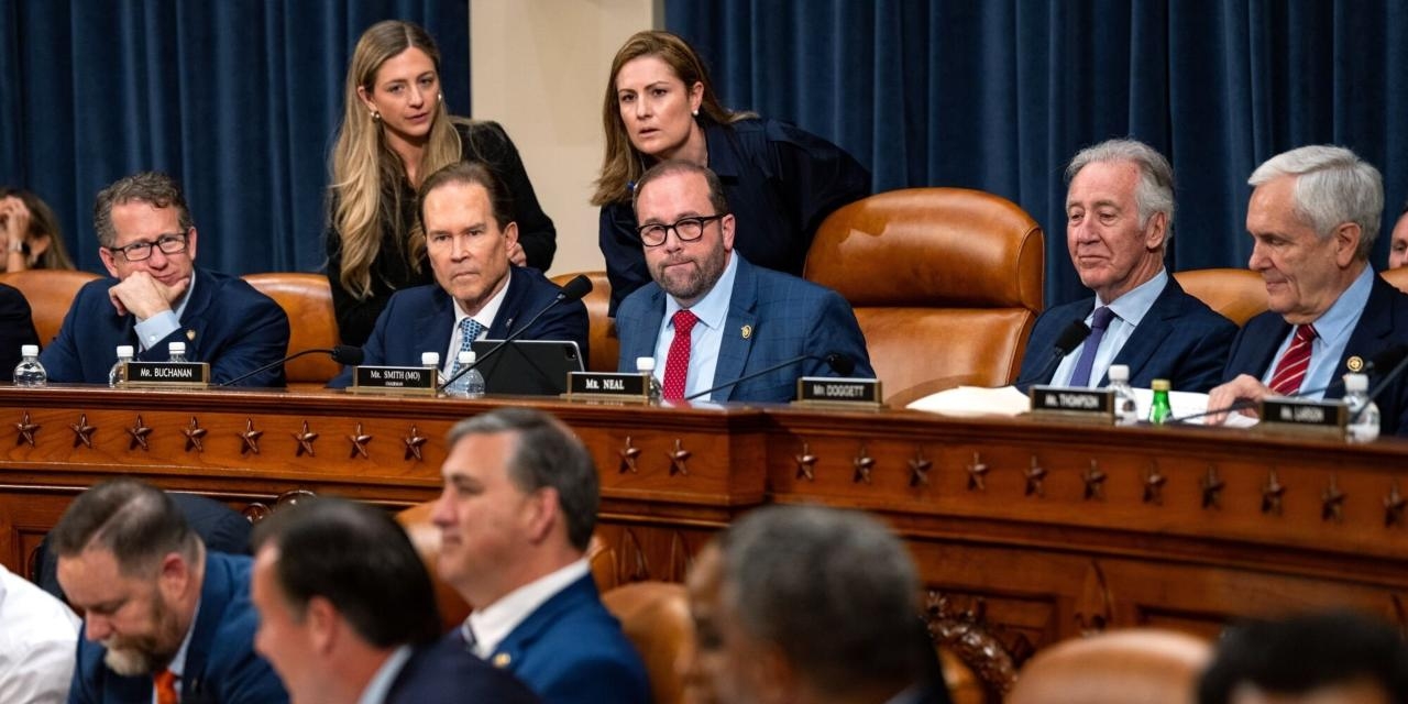 GOP Tax Debate Gets Testy as Conservatives Fume Over SALT