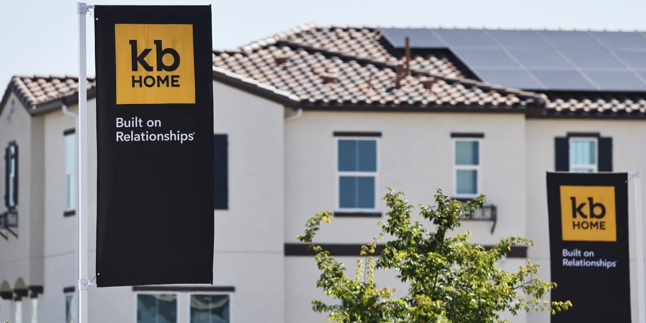 KB Home Cuts Outlook as Profit, Sales Fall