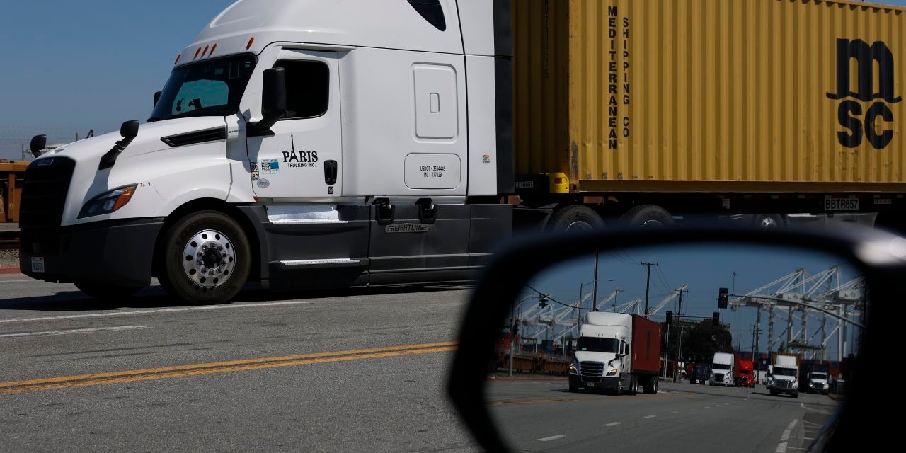 The Economic Arguments That Launched the Suits Against Trump Tariffs