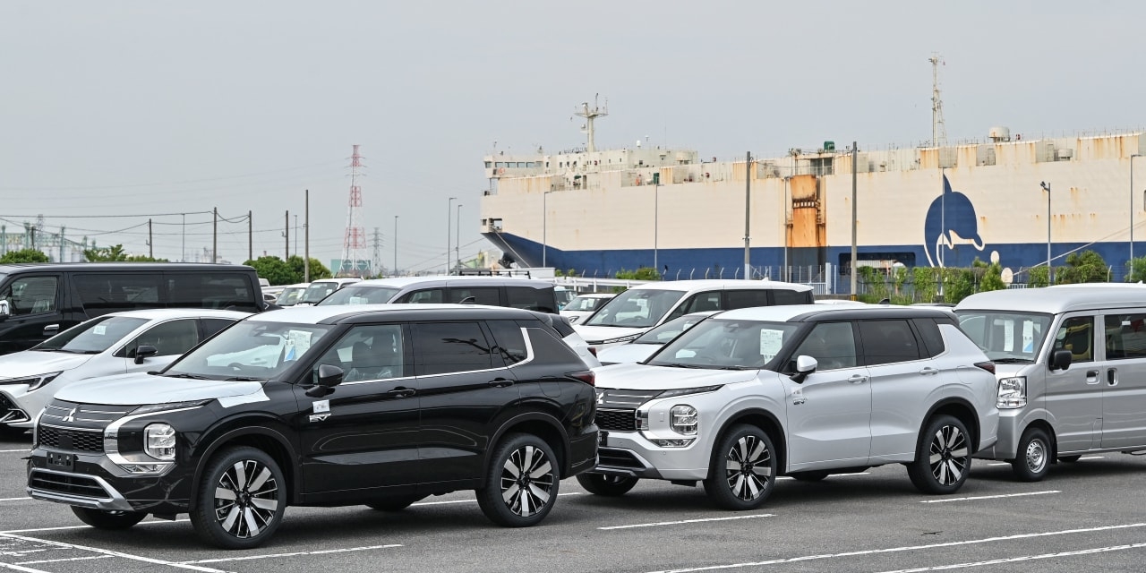 Japan's Exports Fell for First Time in Eight Months as Tariffs Weighed