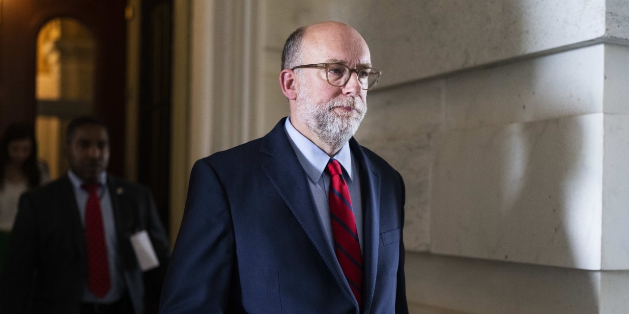 Lawmakers Win Round in Spending Fight With White House