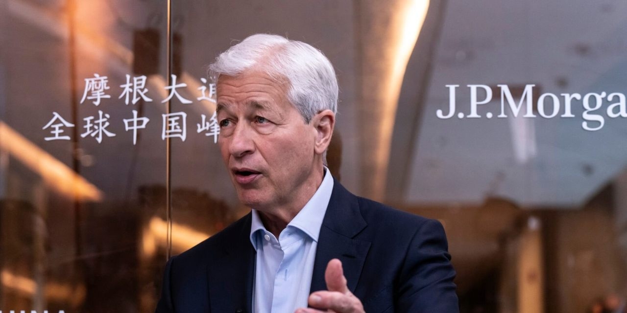 JPMorgan's Jamie Dimon Predicts ‘Crack in the Bond Market,' Citing U.S. Fiscal Mess