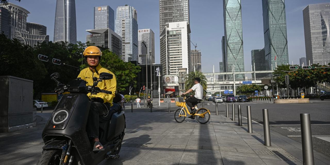 Chinese Tech Stocks Fall Amid Renewed Pessimism About U.S.-China Trade Deal