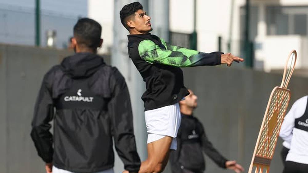 الرجاء يواصل استعداداته لـ"الكلاسيكو" ضد الجيش الملكي بإجراء حصة تدريبية جديدة بأكاديمية النادي