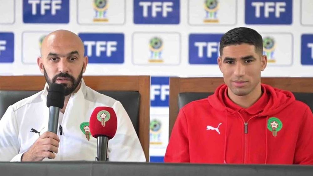 الركراكي: "حكيمي هو أهم لاعب في سان جيرمان رفقة ديمبيلي.. إنه لاعب لا يحتاج إلى الكثير من النصائح"