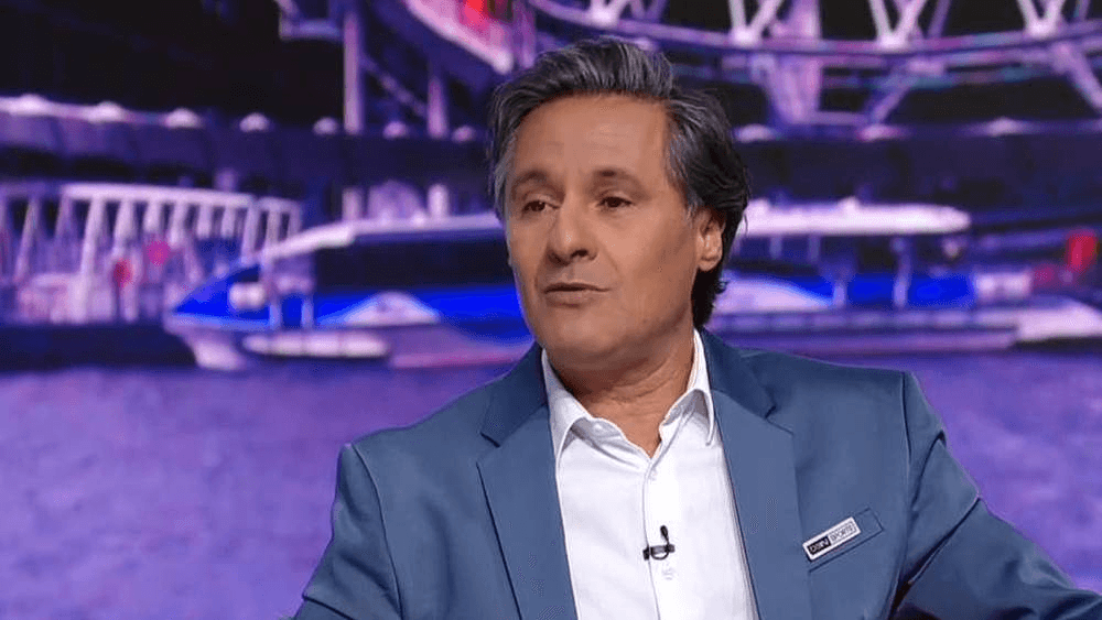 بنيج: "لا يجب أن تسيل الدماء للإعلان عن ركلة جزاء.. الفار ألغى هدف بركان ولم يحضر في ركلتي جزاء صحيحتين للنهضة"