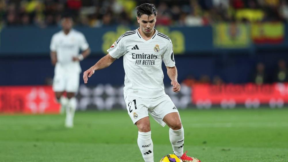 بعد غيابه أمام مايوركا وإشبيلية للإصابة.. دياز يعود إلى قائمة ريال مدريد في مباراة الجولة الأخيرة ضد سوسيداد