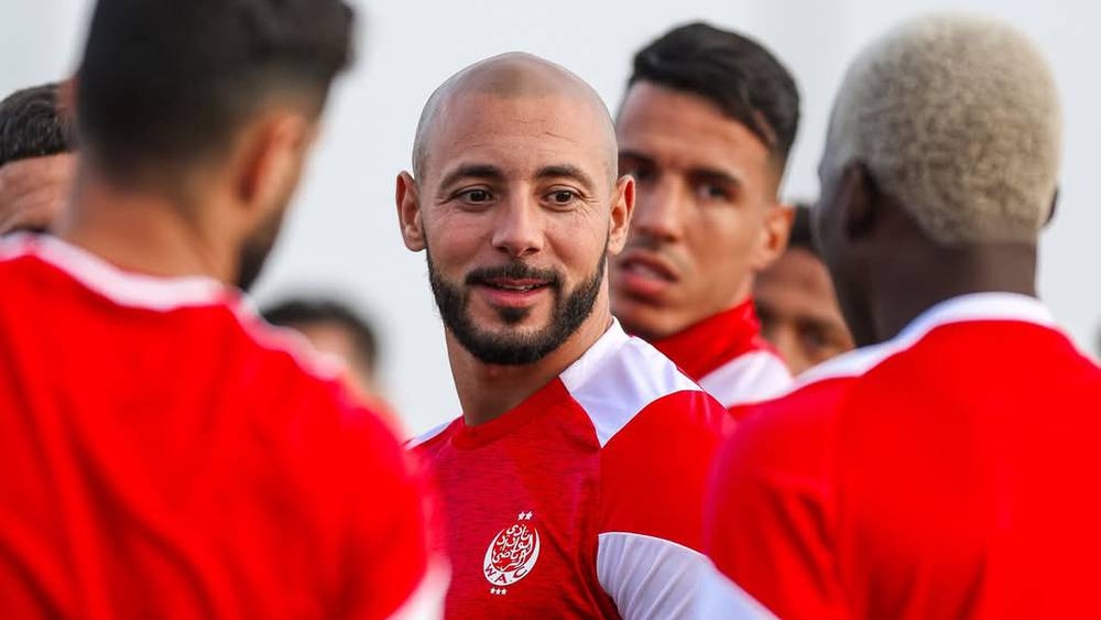 الوافدون الجدد يظهرون في ودية الوداد أمام إشبيلية الإسباني