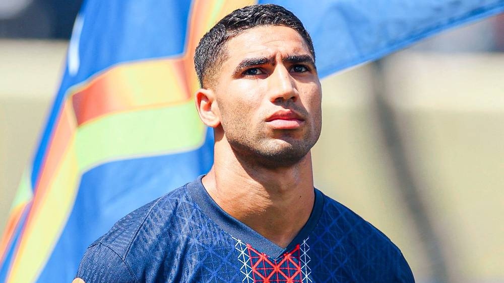 حكيمي: "تبقت لنا خطوة واحدة أمام تشيلسي.. توجنا بأول دوري أبطال أوروبا وسنسعى للظفر بكأس العالم للأندية"