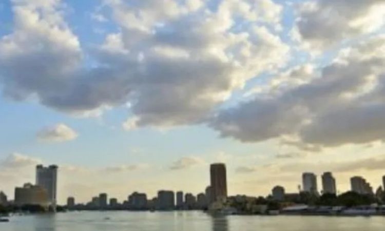 حار والعظمى في القاهرة 35.. حالة الطقس اليوم