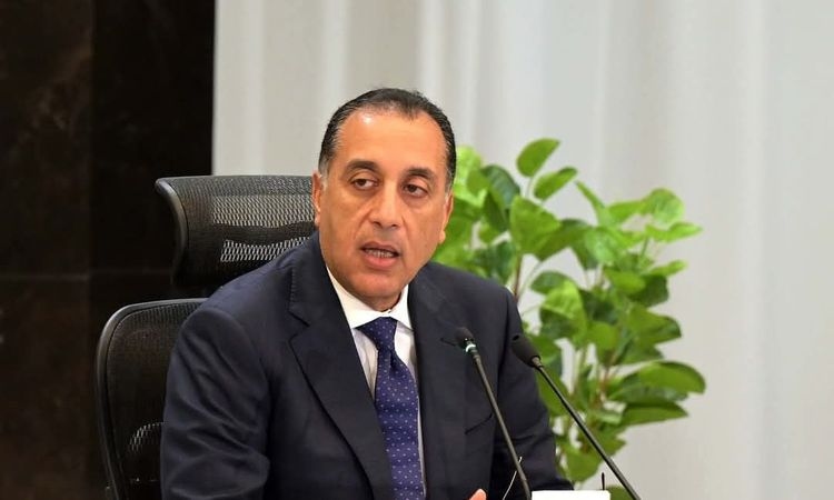 رئيس الوزراء يلتقي المدير الإقليمي لمنظمة الصحة العالمية لإقليم الشرق الأوسط
