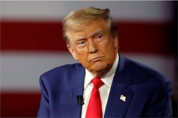 إعلام أمريكي: ترامب يدرس للمرة الأولى الموافقةعلى تمويل جديد لأوكرانيا