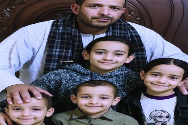 الطب الشرعى يحل لغز وفاة أب وابنائه الستة فى المنيا.. تفاصيل