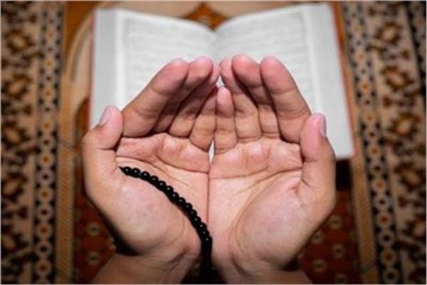 اللهم اجعل لنا من كل هم فرجًا ومن كل ضيق مخرجًا