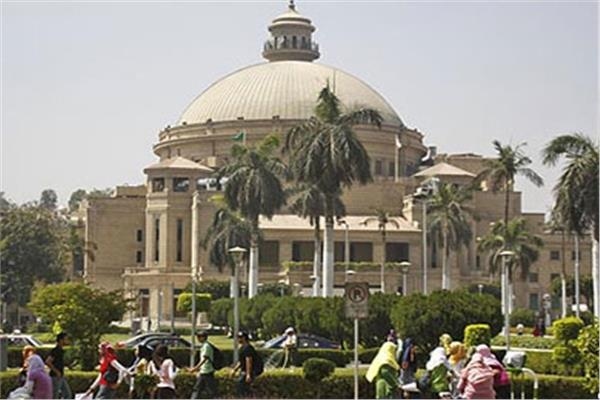جامعة القاهرة: استكمال صرف جميع مكافآت النشر الدولي في مختلف التخصصات العلمية