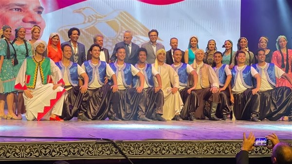 وزير الثقافة يشهد احتفالية البيت الفني للفنون الشعبية والاستعراضية بذكرى 30 يونيو