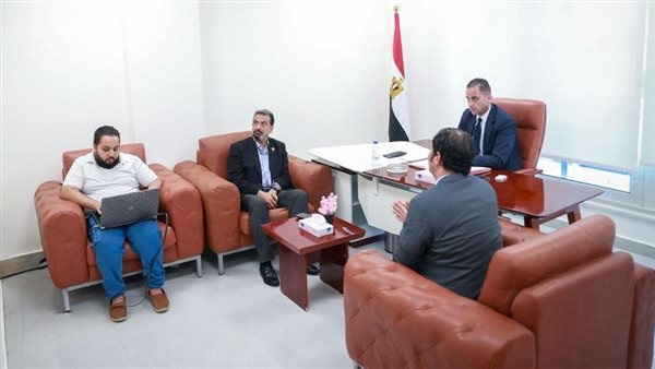 نائب وزير الصحة يبحث تحويل مستشفى العلمين لمركز دولي للسياحة العلاجية