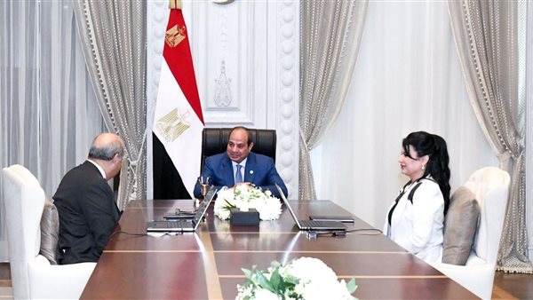 رسائل السيسي في ذكري ثورة 30 يونيو تتصدر النشاط الرئاسي الأسبوعي
