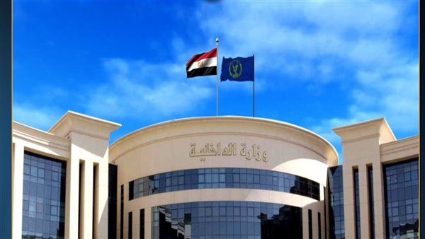 للسائقين احذروا.. عقوبة السير عكس الاتجاه الحبس والغرامة