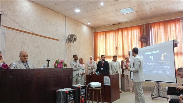 طلاب "ميكاترونيكس بحلوان" يبتكرون ذراعا روبوتية ليزرية بتقنيات التحكم الذكي