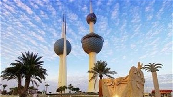 طقس الكويت اليوم الثلاثاء.. حرارة شديدة ورطوبة بالمناطق الساحلية