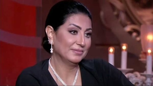 عقب شائعات هروبها وتجارة الأعضاء.. وفاء عامر: "خلى جمال روحك يسبق جمال شكلك"